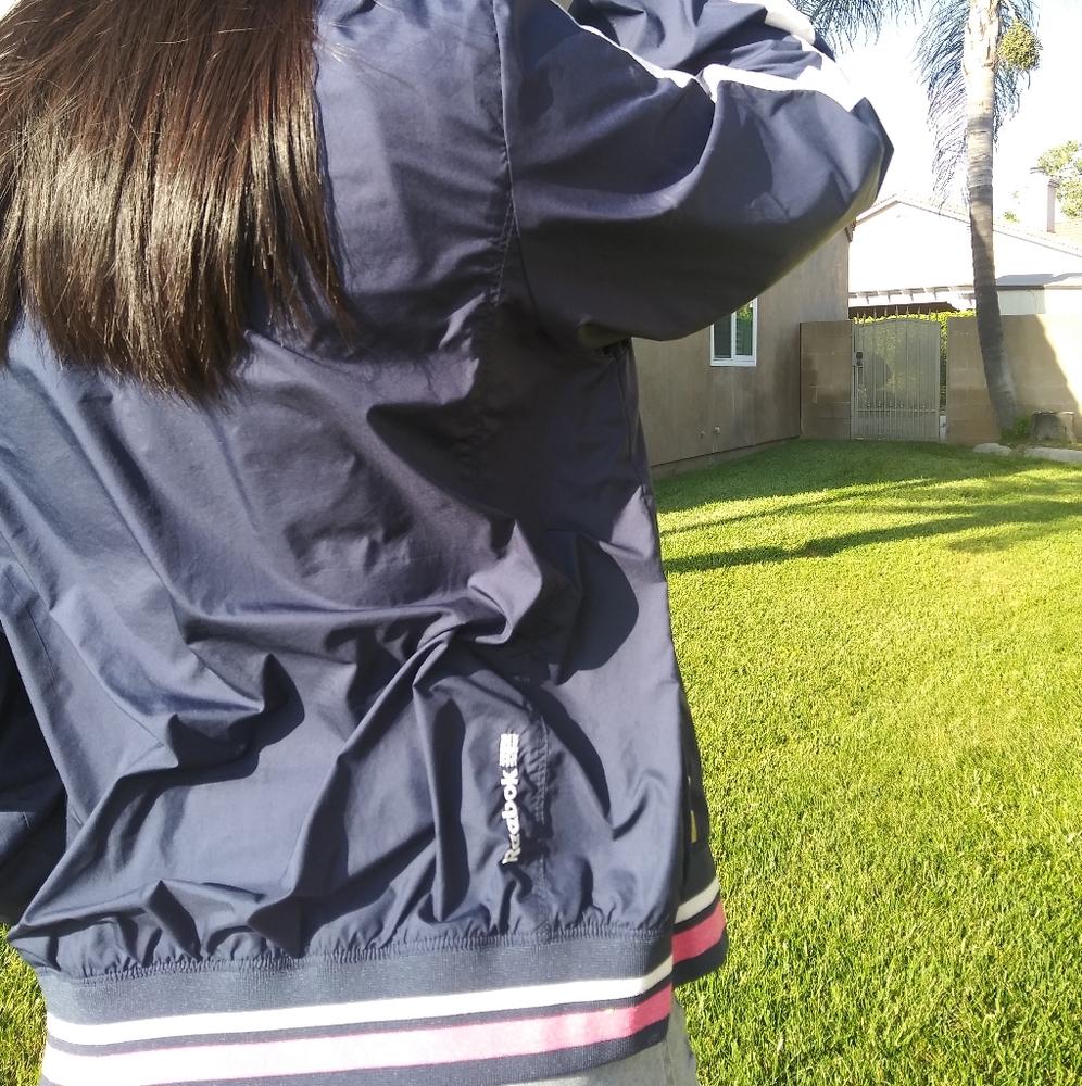 VINTAGE Reebok windbreaker/bomber jacket - Picture 4 of 8